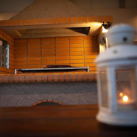 House On The Beach ซาลามีส ภายนอก รูปภาพ